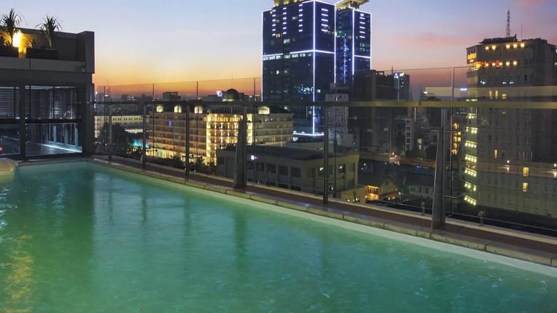 הו צ'י מין סיטי Ramada Encore By Wyndham Saigon D1 - Formerly M Boutique Hotel Saigon הו צ'י מין סיטי