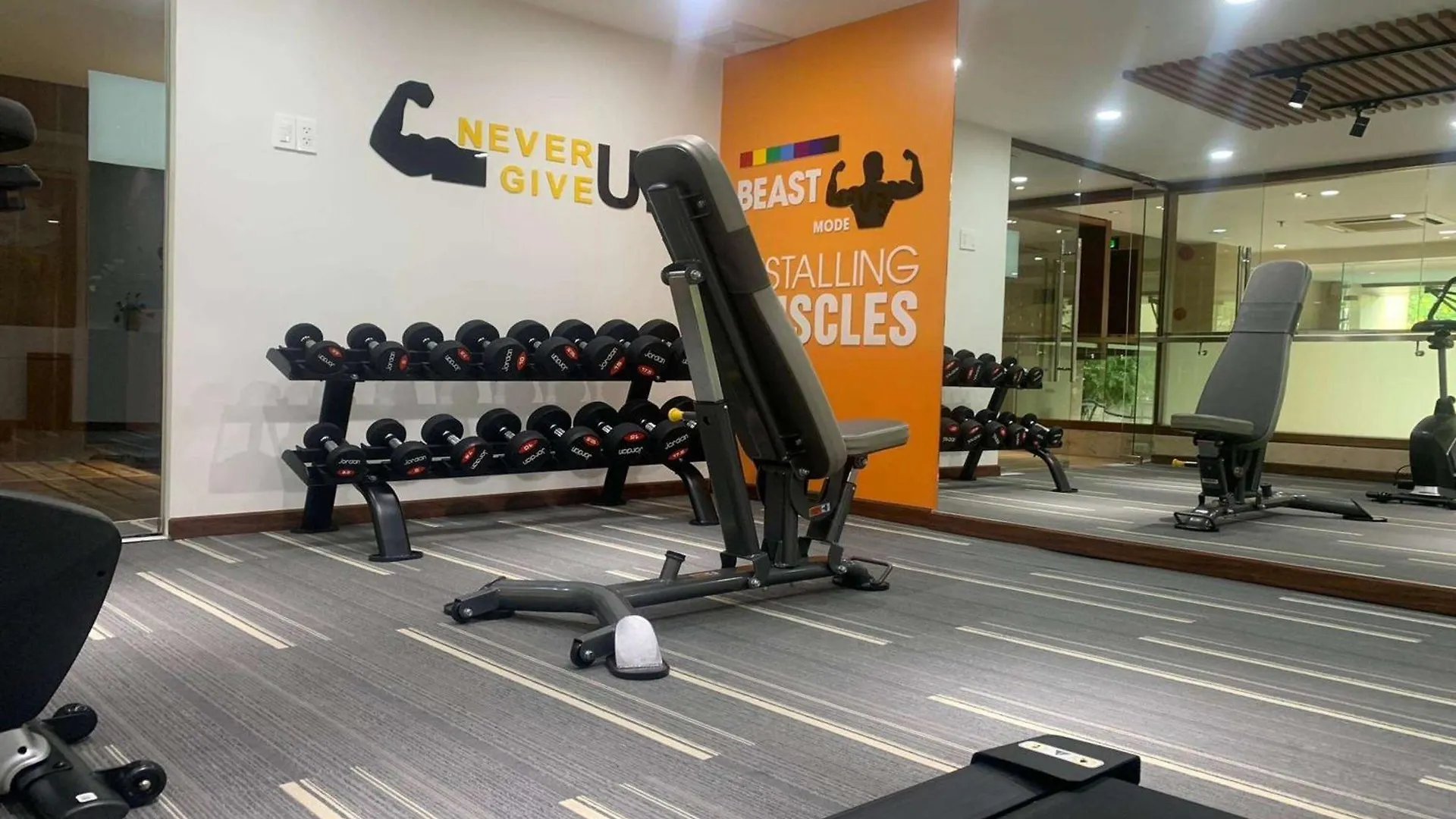 הו צ'י מין סיטי Ramada Encore By Wyndham Saigon D1 - Formerly M Boutique Hotel Saigon וייטנאם